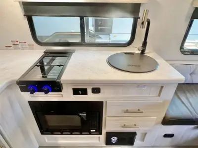 2026 Forest River R-Pod Ultra Lite Travel Trailers RP-204 photo 30