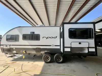 2026 Forest River R-Pod Ultra Lite Travel Trailers RP-204 photo 14