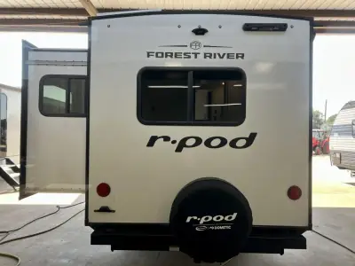 2026 Forest River R-Pod Ultra Lite Travel Trailers RP-204 photo 13