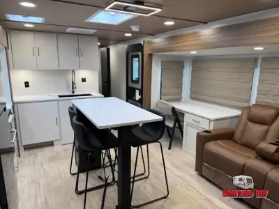 2026 Forest River Vibe 2800RL photo 8