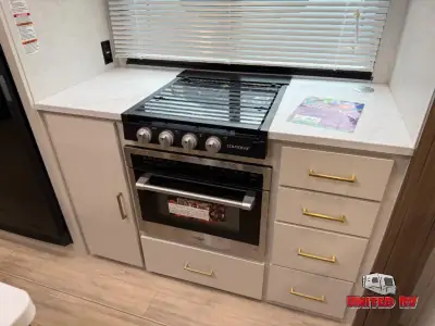 2026 Forest River Vibe 2800RL photo 12
