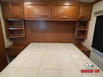 2016 Itasca Solei 34T photo 30