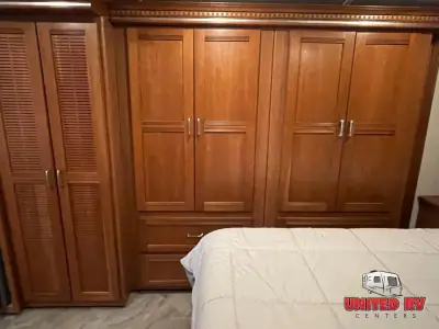 2016 Itasca Solei 34T photo 31