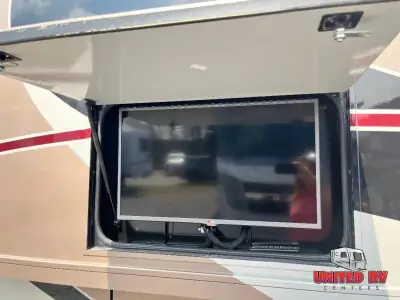 2016 Itasca Solei 34T photo 37
