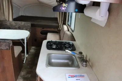 2014 Jayco Jay Feather Ultra Lite 16 XRB photo 11