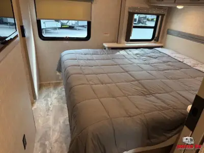 2022 Thor Motor Coach Windsport 31C photo 27