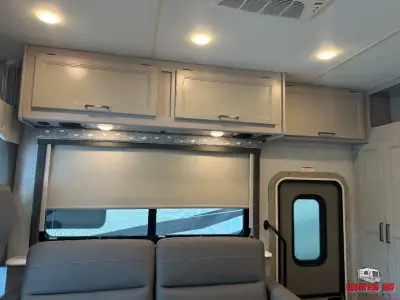 2022 Thor Motor Coach Windsport 31C photo 15