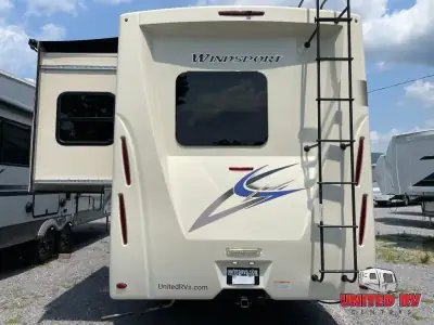 2022 Thor Motor Coach Windsport 31C photo 7