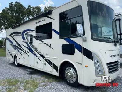 2022 Thor Motor Coach Windsport 31C photo 3