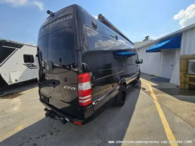 2015 Winnebago Era 70X photo 7