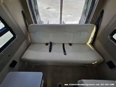 2015 Winnebago Era 70X photo 33