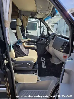 2015 Winnebago Era 70X photo 16