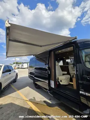 2015 Winnebago Era 70X photo 49