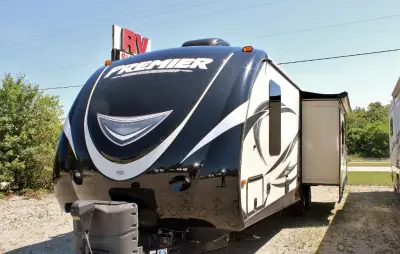 2017 Keystone Premier Ultra Lite 29RKPR