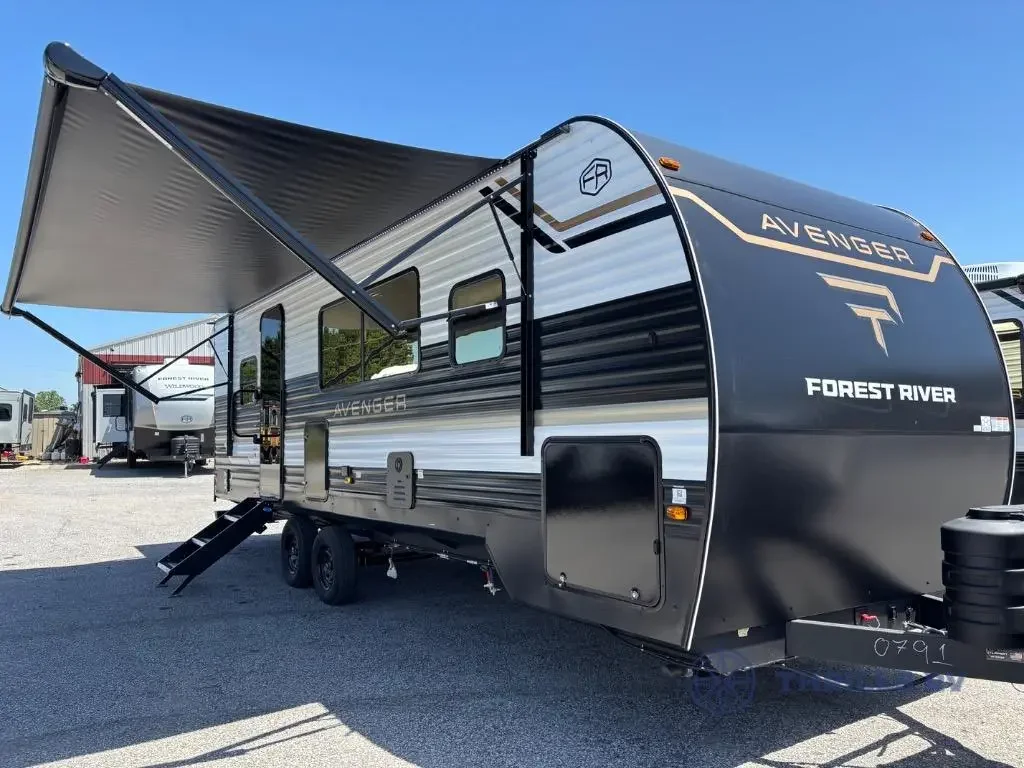 2026 Prime Time Avenger 25MKO exterior