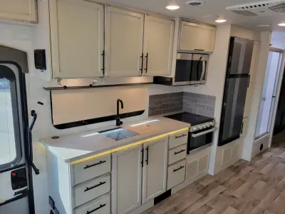 2024 Jayco Greyhawk 29MV photo 11