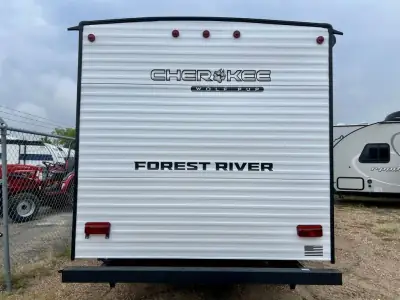 2026 Forest River Cherokee Wolf Pup 14BHW photo 11
