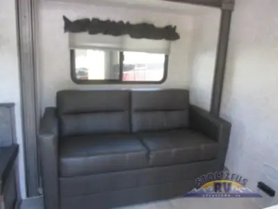 2020 Coachmen Apex 213RDS photo 5