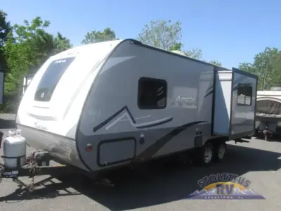 2020 Coachmen Apex 213RDS photo 3