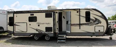 2020 Forest River Wildwood Heritage Glen LTZ 273RL photo 4