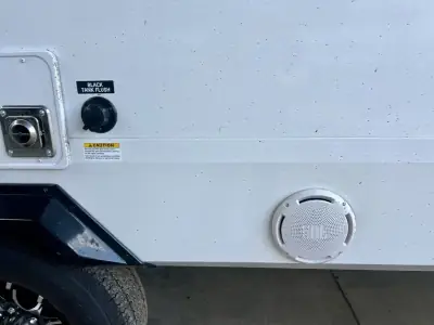 2026 Winnebago Thrive 24RKS photo 10