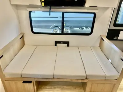 2026 Winnebago Thrive 24RKS photo 40