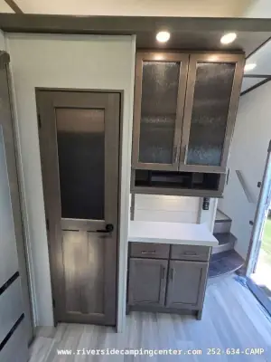 2024 Grand Design Solitude S-Class 3740BH photo 16