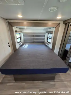 2024 Grand Design Solitude S-Class 3740BH photo 37