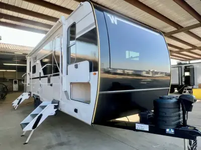 2026 Winnebago Thrive 25RLS