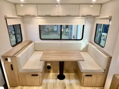 2026 Winnebago Thrive 25RLS photo 24