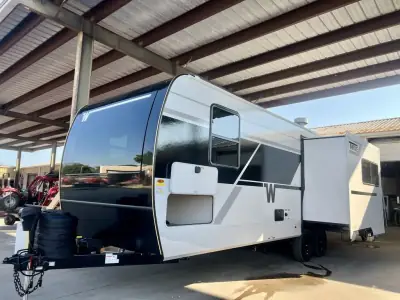 2026 Winnebago Thrive 25RLS photo 2