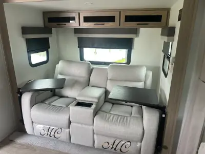 2027 Rockwood ROCKWOOD MINI LITE 2205S photo 6
