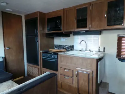 2017 Forest River Salem Cruise Lite 241QBXL photo 9