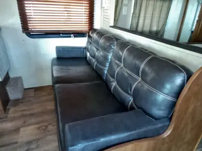 2017 Forest River Salem Cruise Lite 241QBXL photo 10