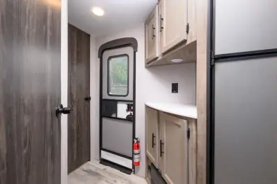 2026 Gulf Stream Ameri-Lite Ultra Lite 236RL photo 14