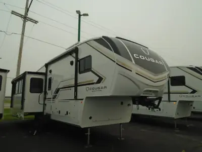 2027 Keystone Cougar Half-Ton 28RLI