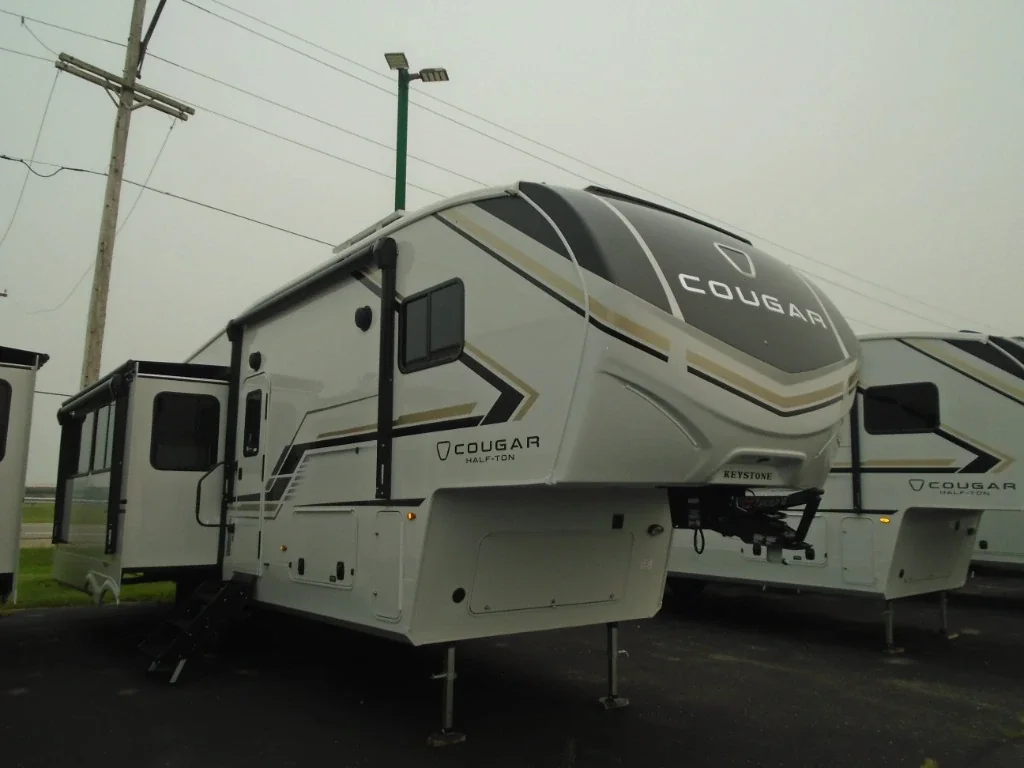 2027 Keystone Cougar Half-Ton 28RLI exterior