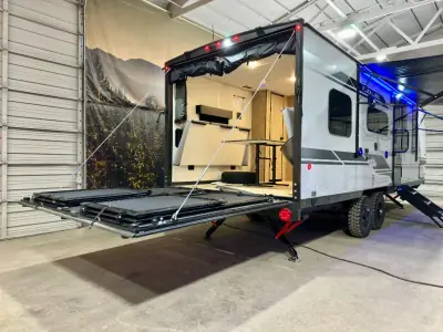 2026 Forest River Cherokee Grey Wolf Black Label 22RRBL photo 33