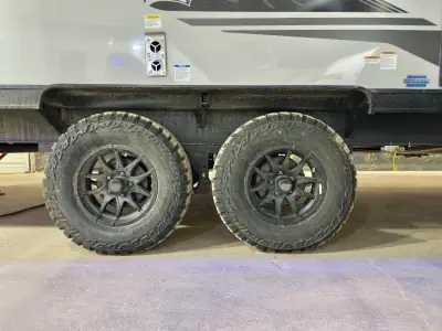 2026 Forest River Cherokee Grey Wolf Black Label 22RRBL photo 28