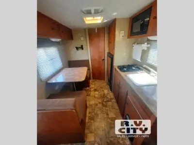 2012 Skyline Nomad Single-Axle 183 photo 8