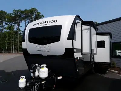 2027 Rockwood ROCKWOOD MINI LITE 2515S