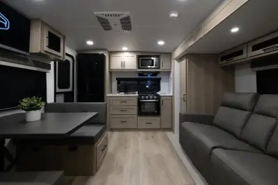 2027 Rockwood ROCKWOOD MINI LITE 2515S photo 7