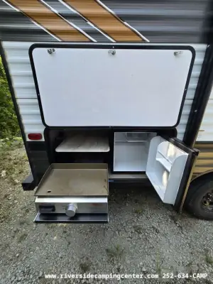 2020 Forest River Wildwood X-Lite 19DBXL photo 8