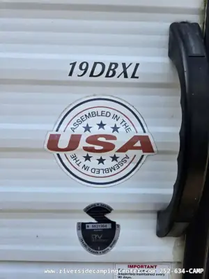 2020 Forest River Wildwood X-Lite 19DBXL photo 10