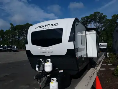 2027 Rockwood ROCKWOOD MINI LITE 2109S