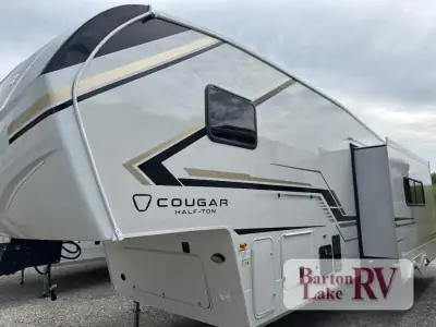 2027 Keystone Cougar Half-Ton 28RLI photo 35