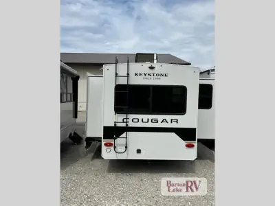 2027 Keystone Cougar Half-Ton 28RLI photo 42