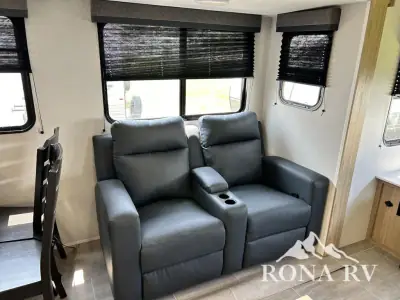 2025 Heartland Prowler 3009RL photo 5