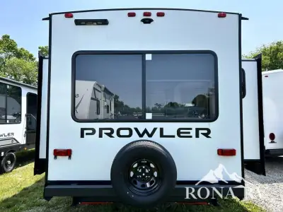 2025 Heartland Prowler 3009RL photo 33