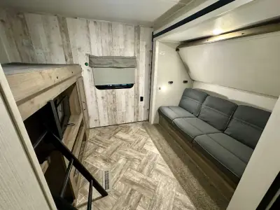 2023 Palomino Puma 32RBFQ photo 26